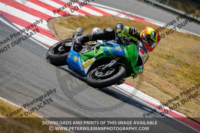 donington no limits trackday;donington park photographs;donington trackday photographs;no limits trackdays;peter wileman photography;trackday digital images;trackday photos